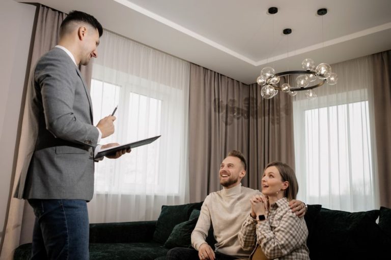 Ріелтори Львова: як обрати надійного фахівця — Як обрати надійного ріелтора у Львові